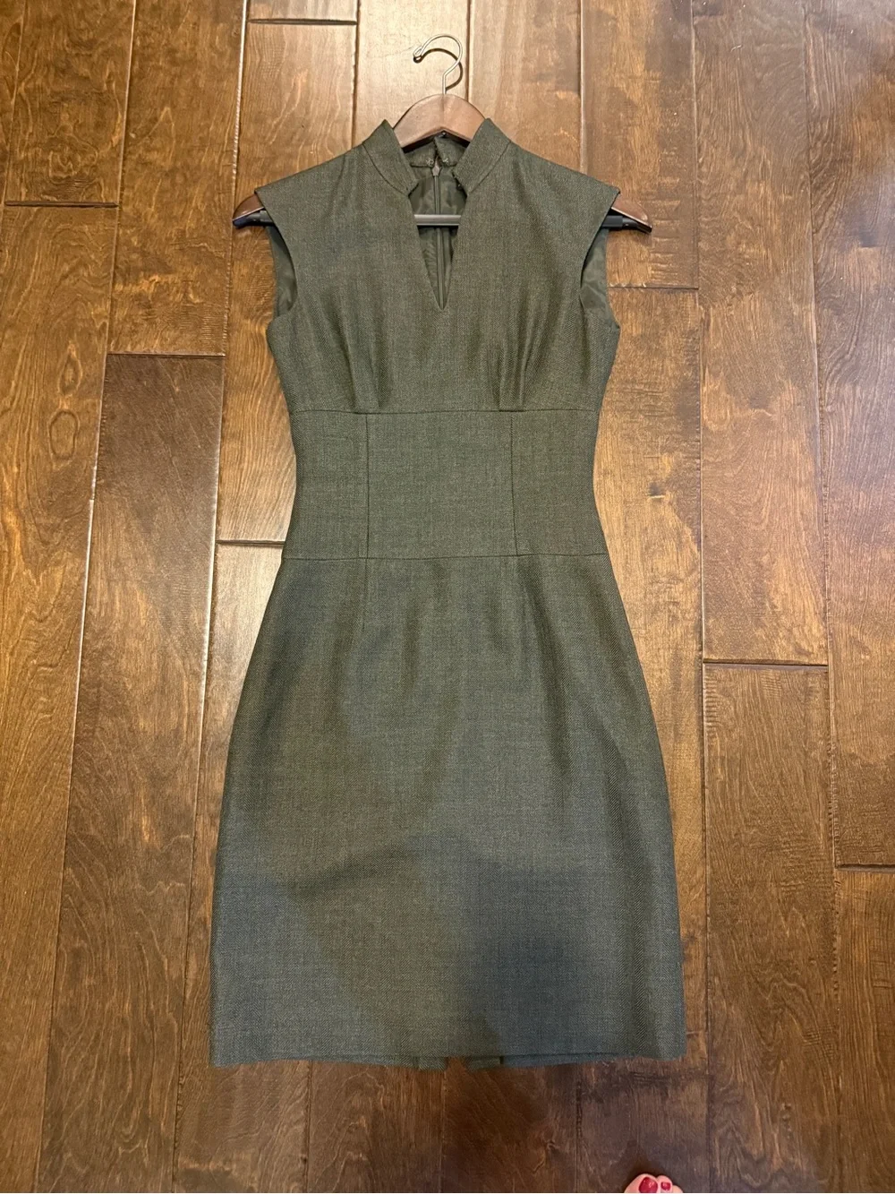 Gianni Bini Olive Green Two-Piece Dress and Jacket/Suit Size 0